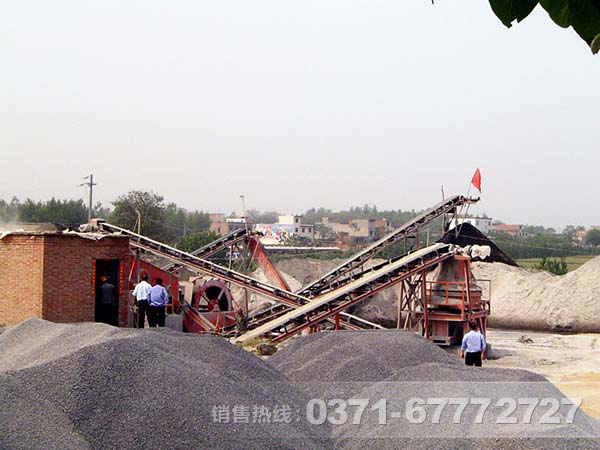 制砂生產(chǎn)線現(xiàn)場