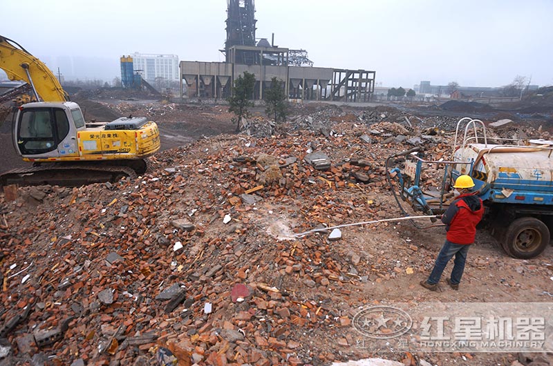 小型建筑垃圾處理廠賺錢(qián)嗎？用什么破碎機(jī)好？